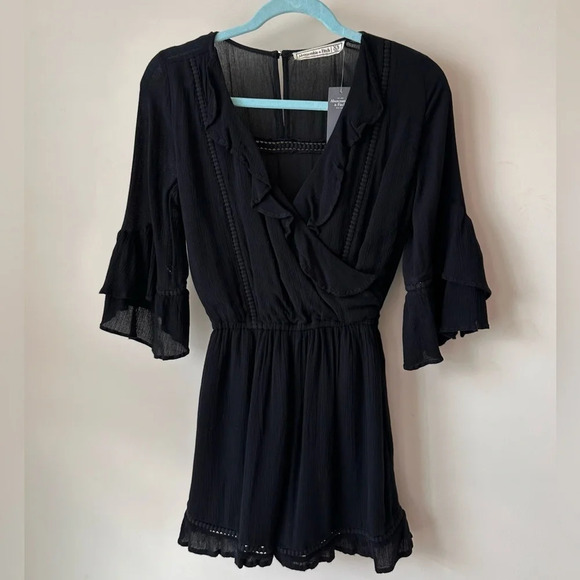 Abercrombie & Fitch Black Romper - Size XS - NWT - Picture 4 of 15